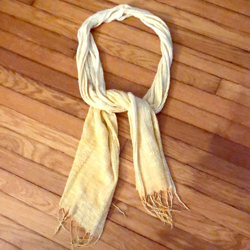 Yellow light weight scarf